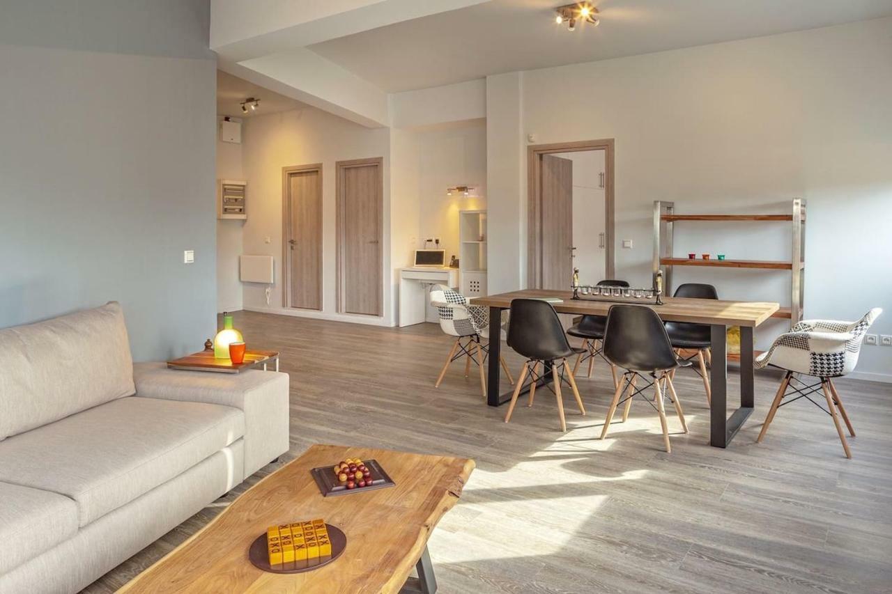 The Apartment 2 Bdrs/2 Baths Luxury Residence เอเธนส์ ภายนอก รูปภาพ